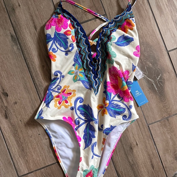 Cupshe Floral One Piece Swimsuit - Multicolor - Picture 7 of 7